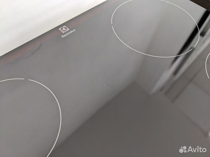Варочная поверхность Electrolux Индукция