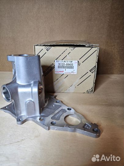Toyota корпус помпы 1612088400