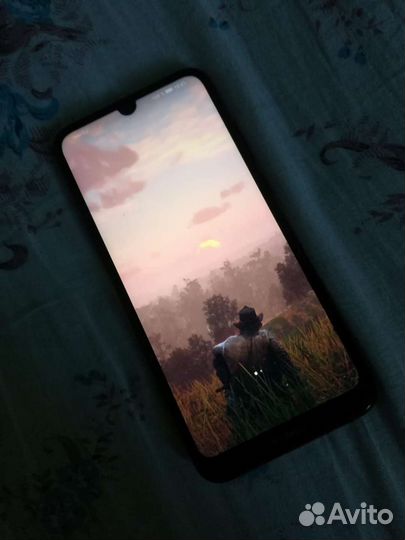 Телефон Huawei y6 2019