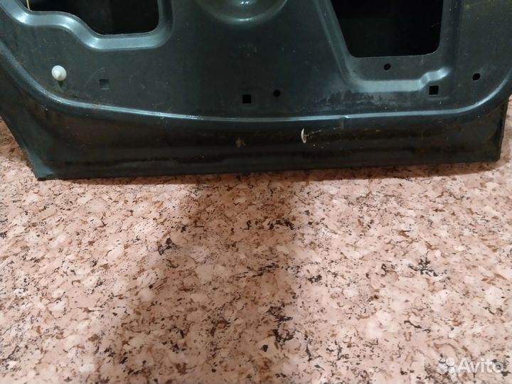 Дверь задняя приора