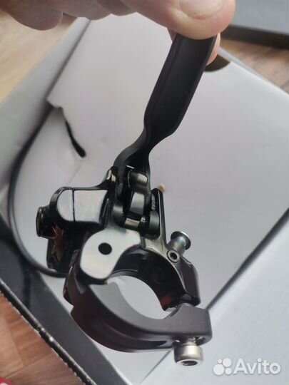 Тормоз Shimano 2штдисковый гидравлический BR-M615