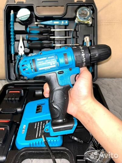 Шуpуповepт ударный Makita 26v 5А/ч Новый