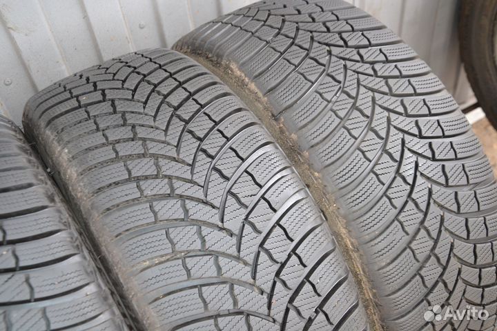 Bridgestone Blizzak LM-001 Evo 225/50 R17 98H