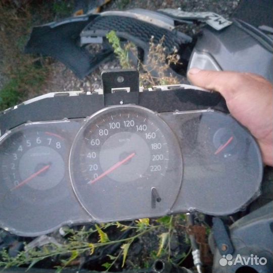 Панель приборов Nissan Tiida C11 седан 1.6 HR16DE