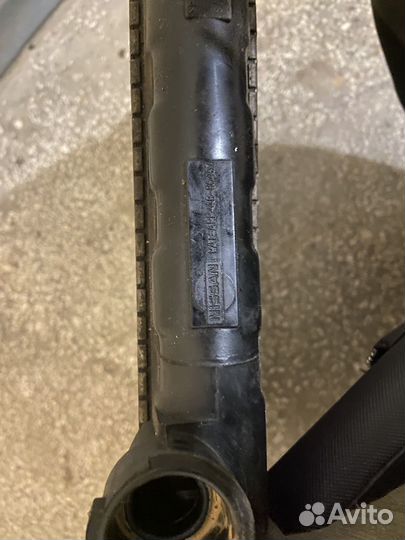 Оригинальный радиатор Nissan Skyline R34