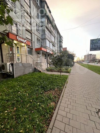 Сдам торговое помещение, 64 м²