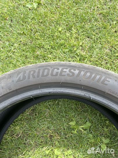 Bridgestone Turanza T005 225/40 R20