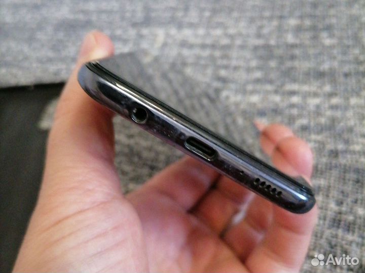 Samsung Galaxy A51, 4/64 ГБ
