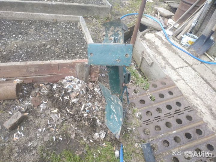 Оборотный плуг для мотоблока