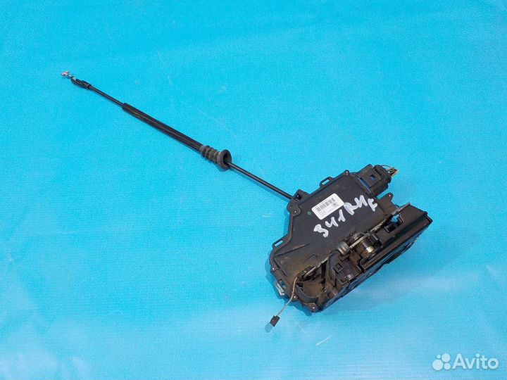 Замок двери передней правой skoda Octavia A5 (1Z)