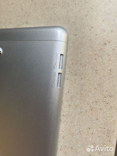 Планшет Acer iconia tab 8A1 - 841