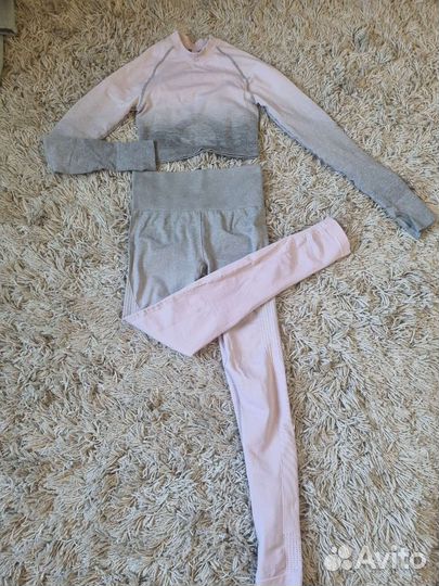 Спортивный костюм для зала