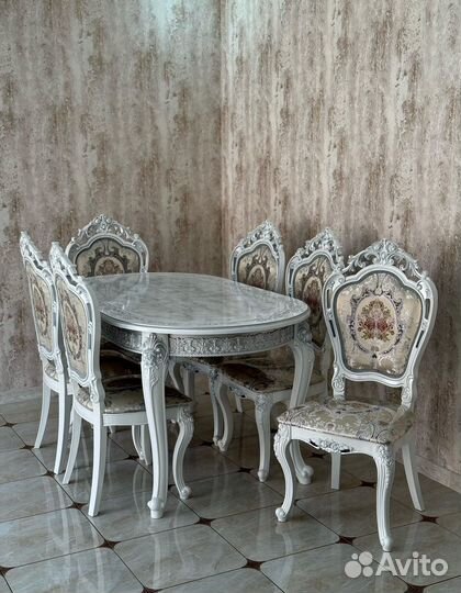 Столы и стулья для кухни новые