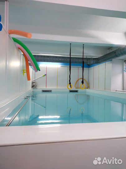 Детский бассейн. Грудничковое плавание