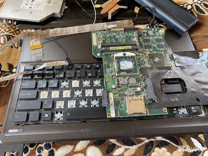 Ноутбук asus на запчасти