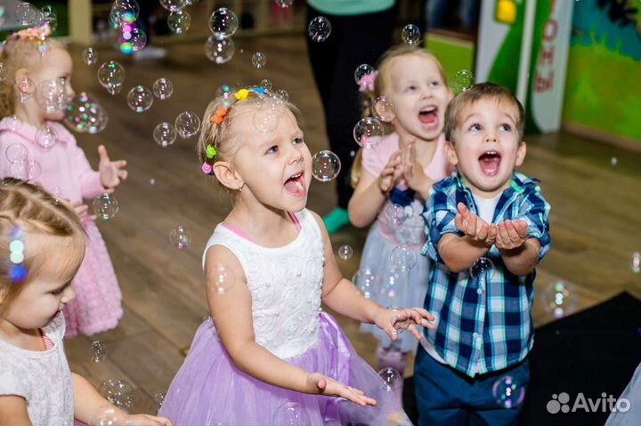Аниматор. Шоу мыльных пузырей