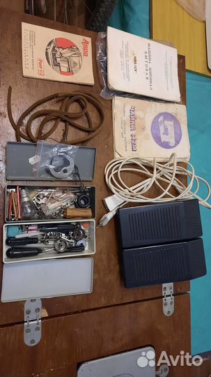 Продам швейную машинку