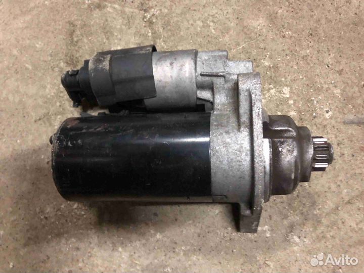 Стартер Volkswagen Golf Plus