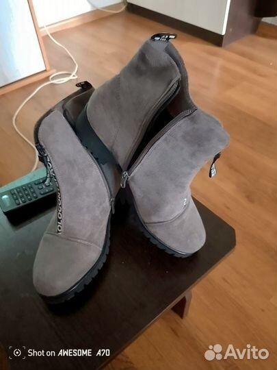Полусапожки женские 37 размера