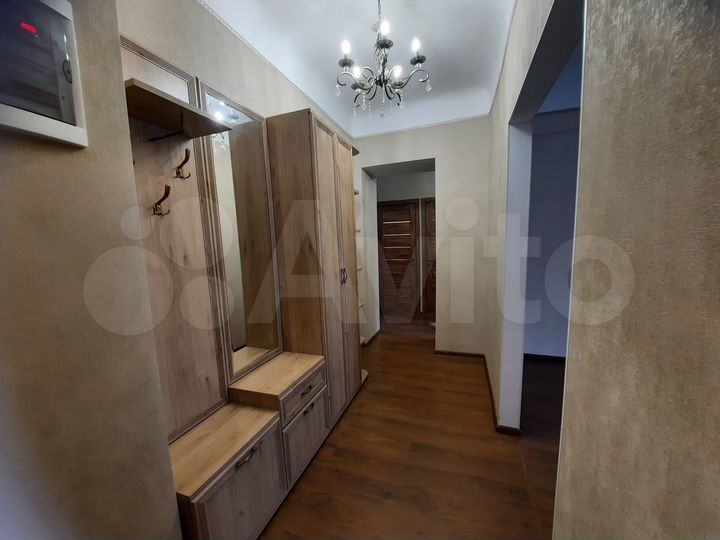 2-к. квартира, 55 м², 2/3 эт.