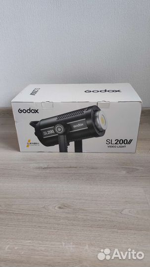 Постоянный видео свет Godox SL200II