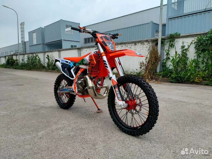 Kews MT250 Lanza