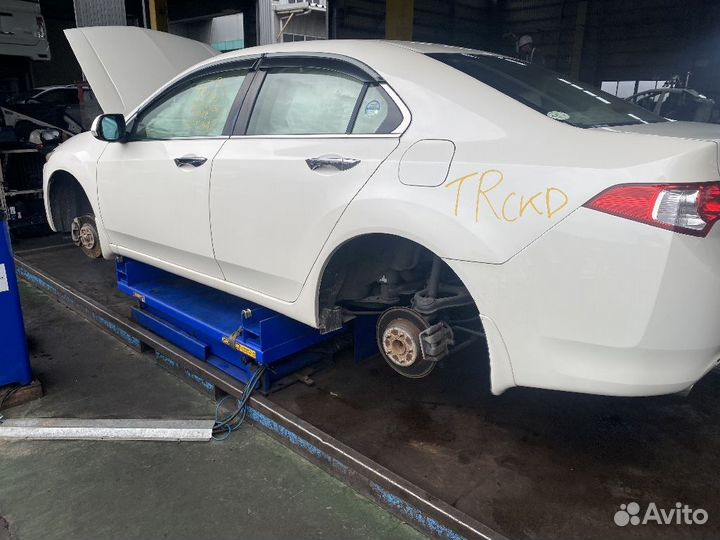 Дверь Honda Accord CU2 задняя правая