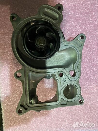 Помпа BMW F30 F10 F25 F15