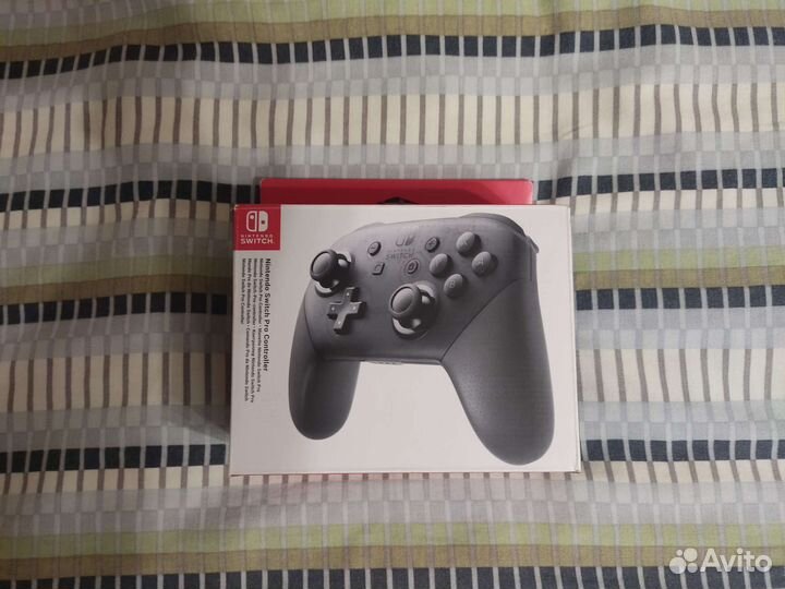 Геймпад Nintendo Switch Pro Controller Новый