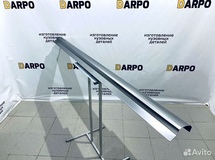 Пороги для Toyota Corolla 150 2006-2013 (E150)