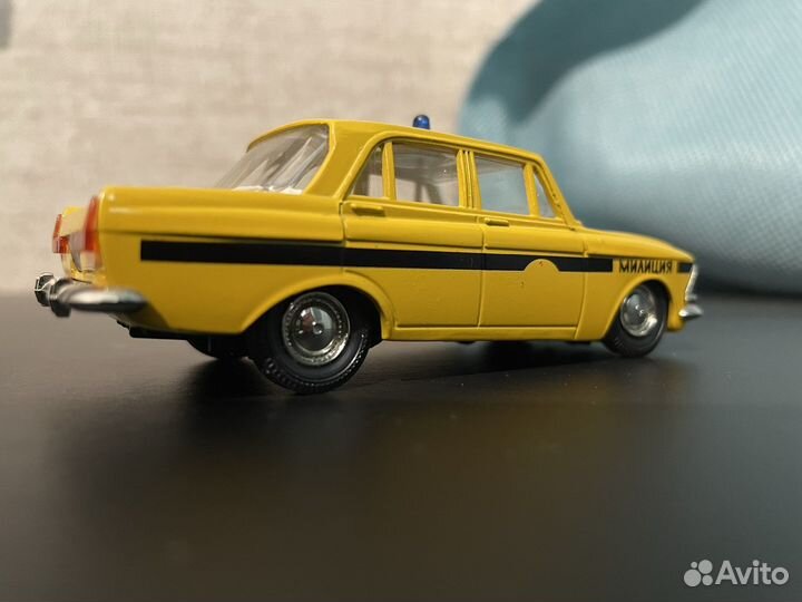 Модель автомобиля Москвич 412 а8 гаи