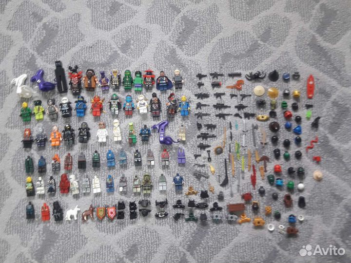 Lego фигурки 30 шт и детали+оружия