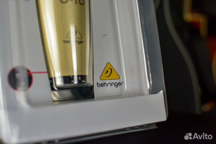 Конденсаторный микрофон behringer