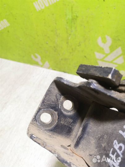 Петля двери Ауди 80 90 Б3