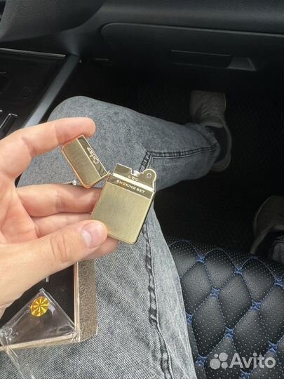 Зажигалка бензиновая подарочная