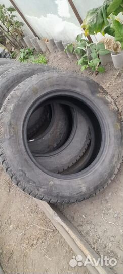 Hankook AH22 215/65 R16 98T