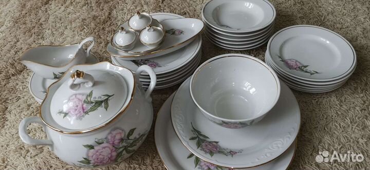 Набор столовой посуды бу