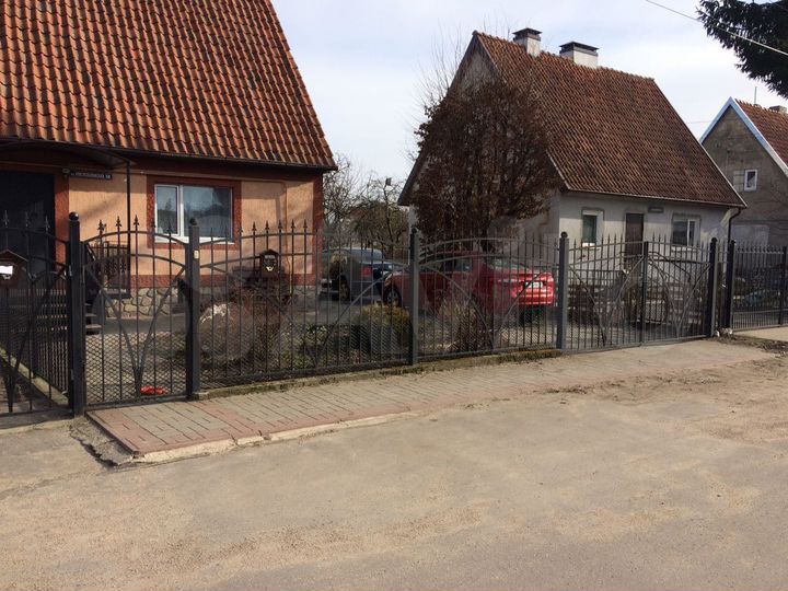 2-к. квартира, 50 м², 2/2 эт.