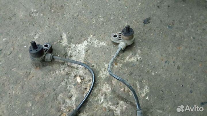 Задний датчик ABS Хонда Стрим