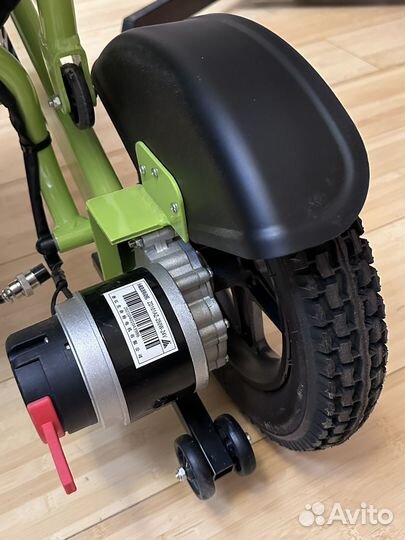 Инвалидная коляска электрическая MET Compact 35