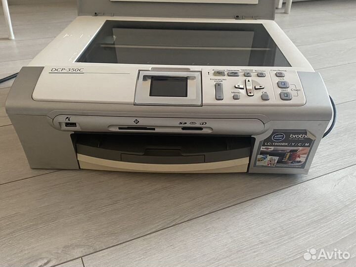 Цветной лазерный принтер мфу