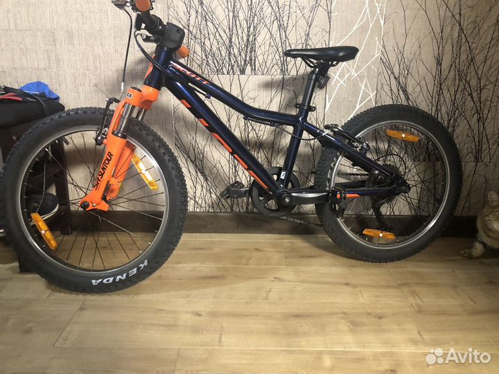 Велосипед Scott