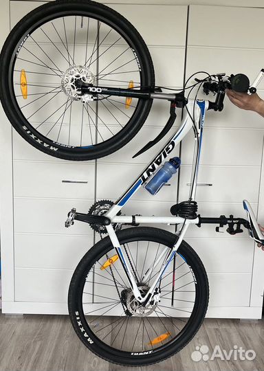 Giant talon 29