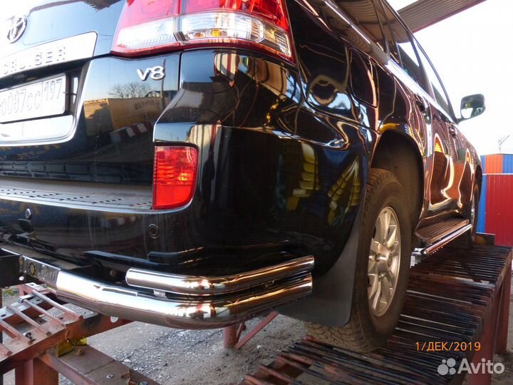 Обвес нержавейка с клыками Toyota Land Cruiser200