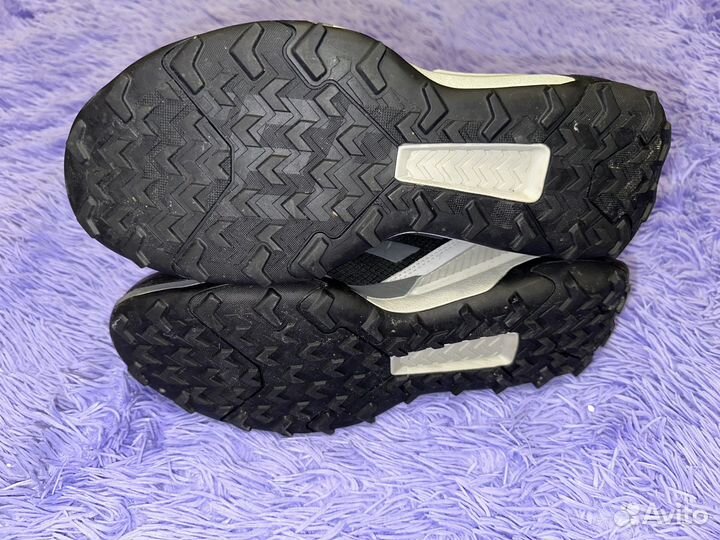 Кроссовки adidas мужские зимние 44