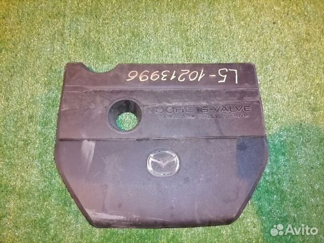 Декоративная крышка двс LF96102F1 Mazda Axela BK b