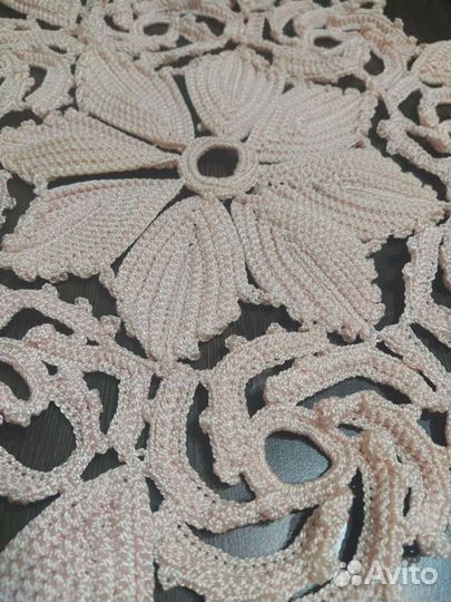 Салфетка ручной работы