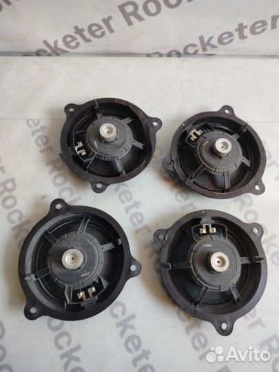 Динамик двери Nissan Fuga 2006