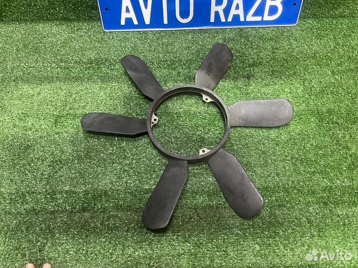 Крыльчатка вентилятора на Мерседес m103 m104