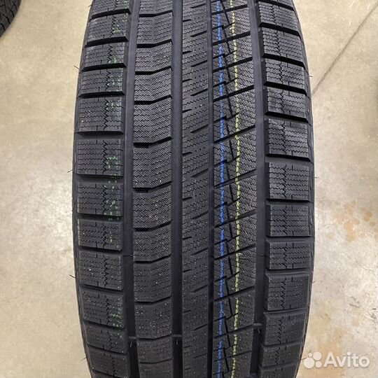 Tracmax X-Privilo S360 225/50 R18 95H